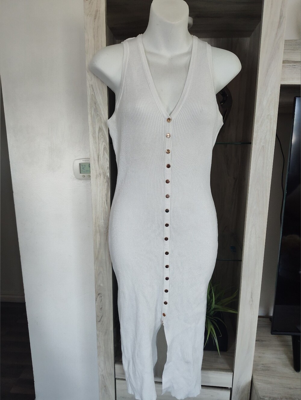 Hera Collection White Ribbed Button-Front Midi Dress SZ L